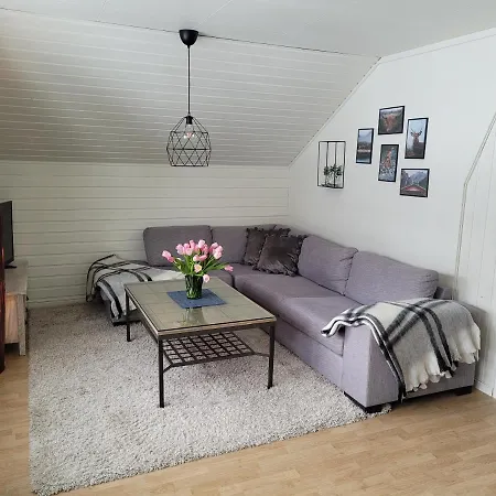 Large, Cozy, Family-friendly Bua Appartamento *