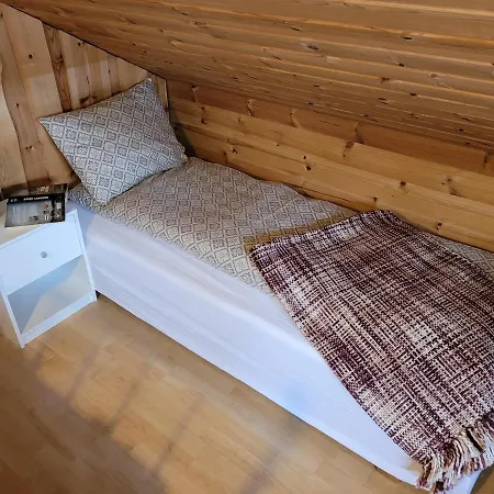 Large, Cozy, Family-friendly Bua Appartamento Vossestrand