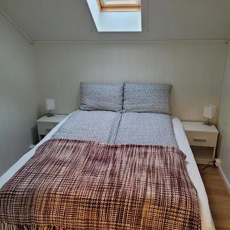 Large, Cozy, Family-friendly Bua * Vossestrand